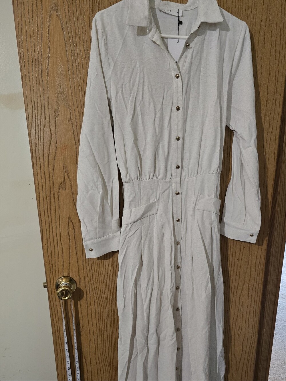 Nwt.TOUCHE Button-Front Long Sleeve Shirt Dress in Bone Color. - Picture 2 of 4